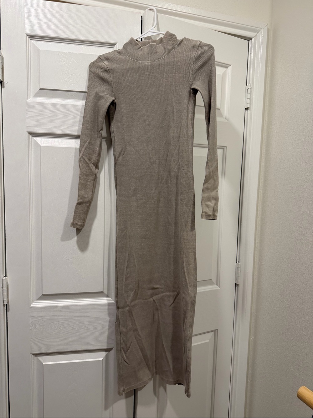 Zara Long Sleeve Taupe Knit Maxi Dress